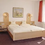Gasthof Glocke Weingut Und