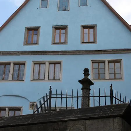 Guest house Glocke Weingut Und 3*
