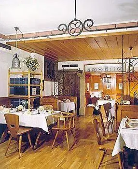 Glocke Weingut Und Gæstehus 3*